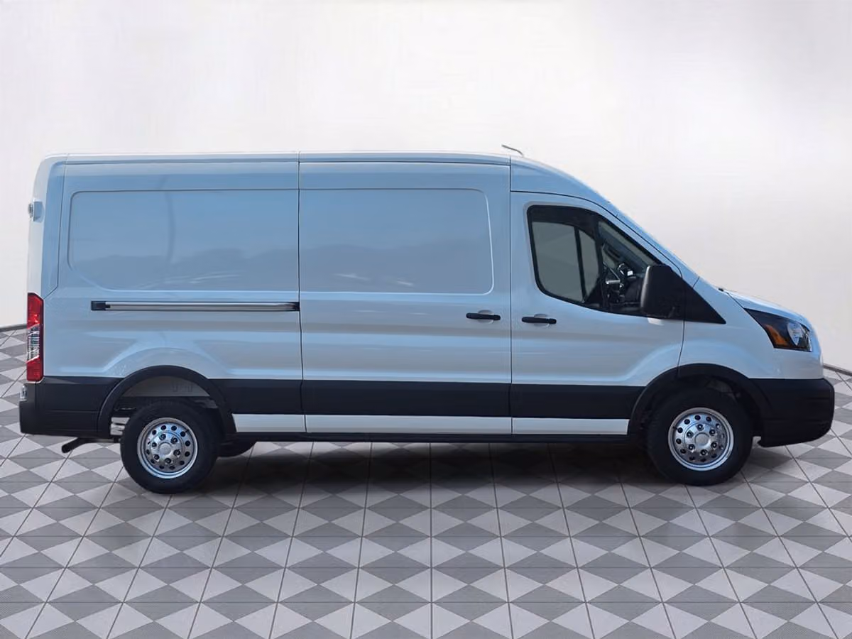 2026 Ford Transit 250 Cargo Image 8