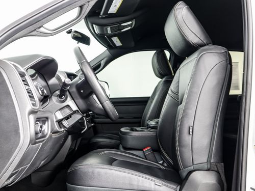 2022 Ram 3500 Tradesman Crew Cab Lower Image 2