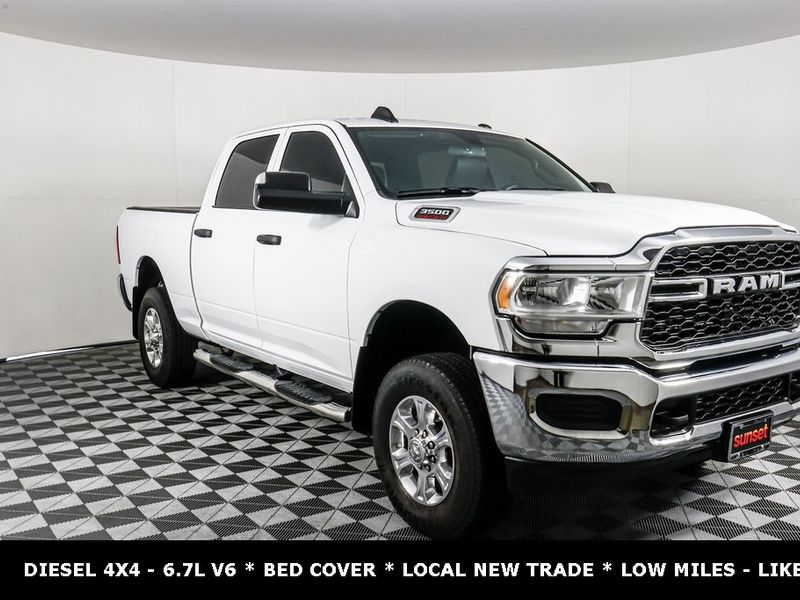 2022 Ram 3500 Tradesman Crew Cab Upper Image 1