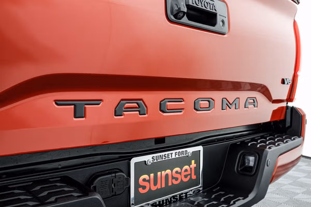 2022 Toyota Tacoma TRD Sport Double Cab Image 15