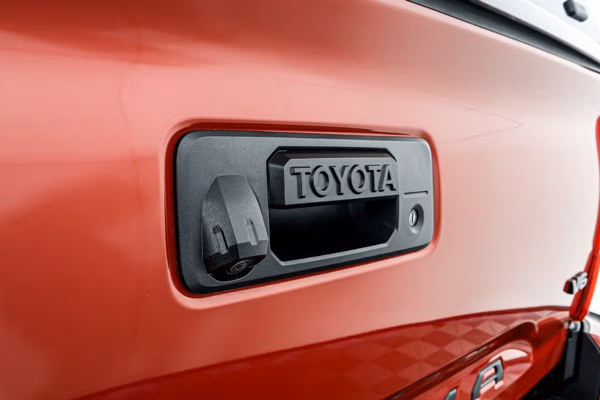 2022 Toyota Tacoma TRD Sport Double Cab Image 14