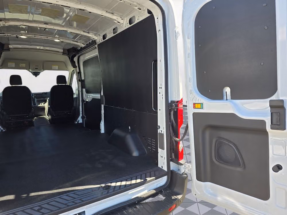 2026 Ford Transit 350 Cargo Image 17