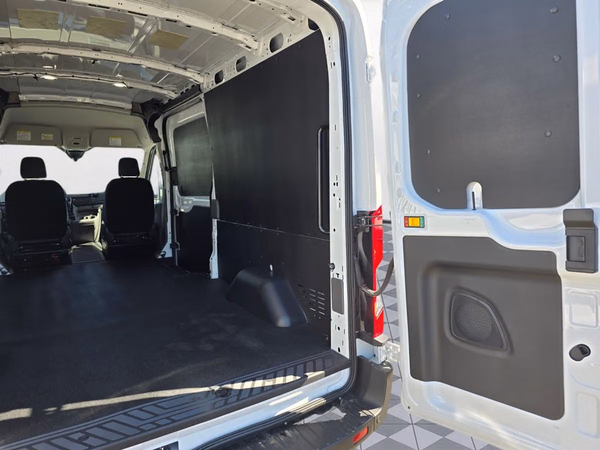 2026 Ford Transit 350 Cargo Image 17