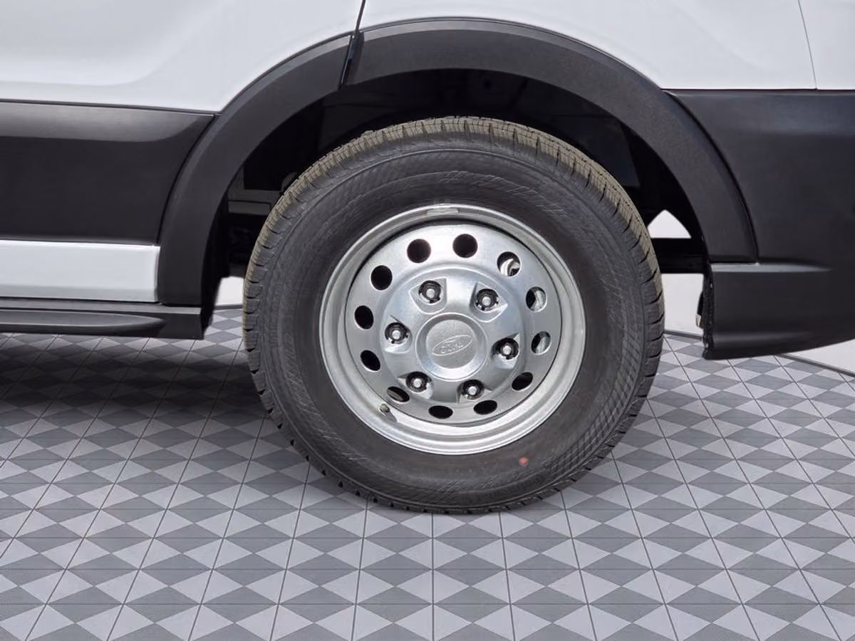 2026 Ford Transit 350 Cargo Image 9