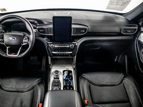 2021 Ford Explorer ST Lower Image 3
