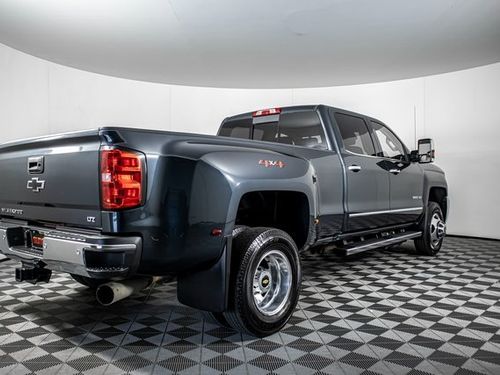 2019 Chevrolet Silverado 3500HD LTZ Crew Cab Lower Image 1