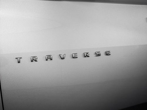 2019 Chevrolet Traverse Premier Lower Image 1