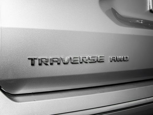 2019 Chevrolet Traverse Premier Lower Image 3