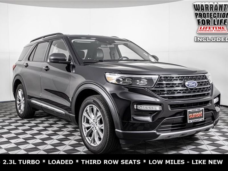 2021 Ford Explorer XLT Upper Image 1