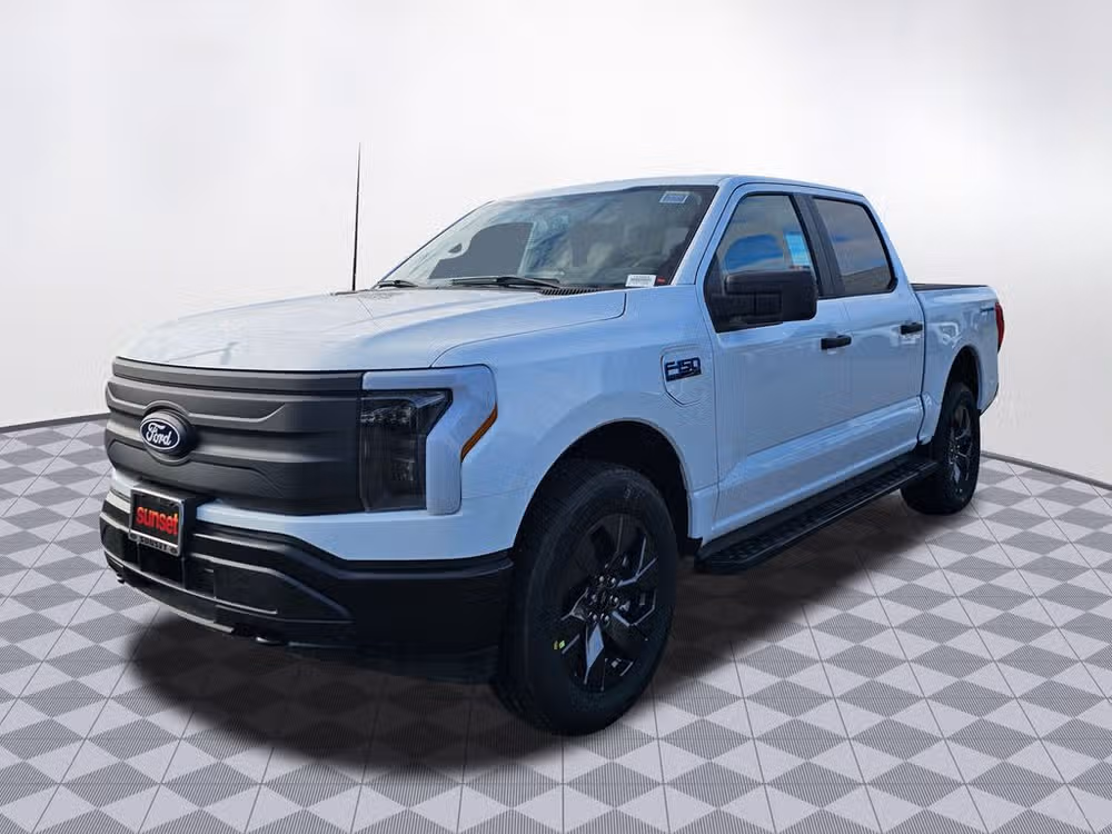 2024 Ford F-150 Lightning Pro SuperCrew Lower Image 2