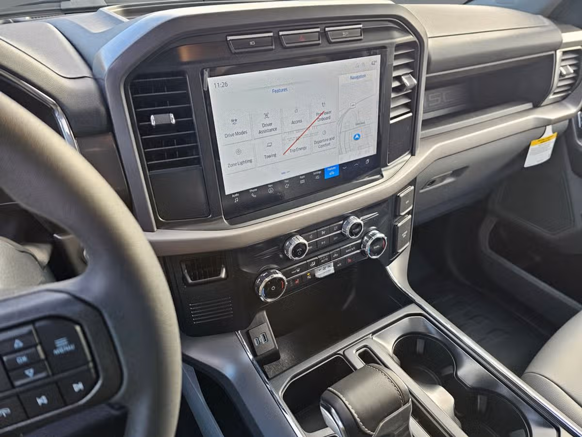 2024 Ford F-150 Lightning Pro SuperCrew Image 26