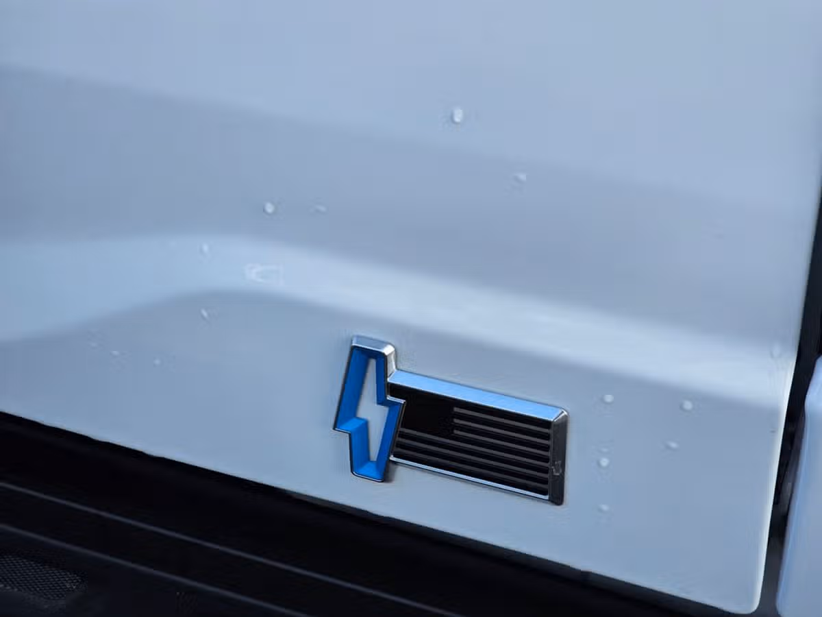 2024 Ford F-150 Lightning Pro SuperCrew Image 14