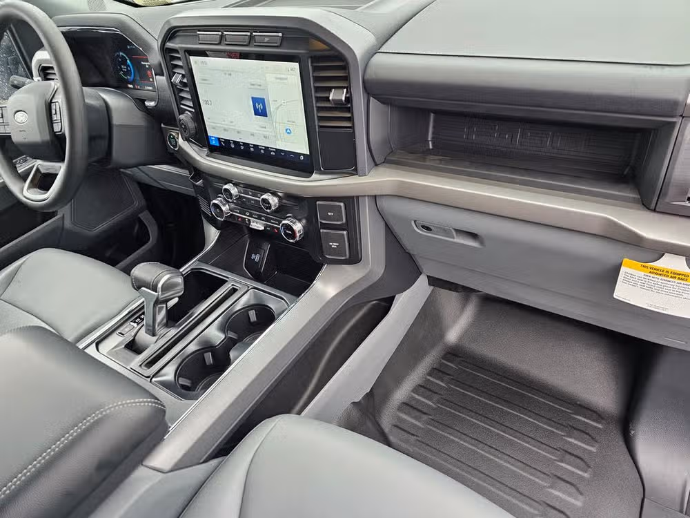 2024 Ford F-150 Lightning Pro SuperCrew Image 11