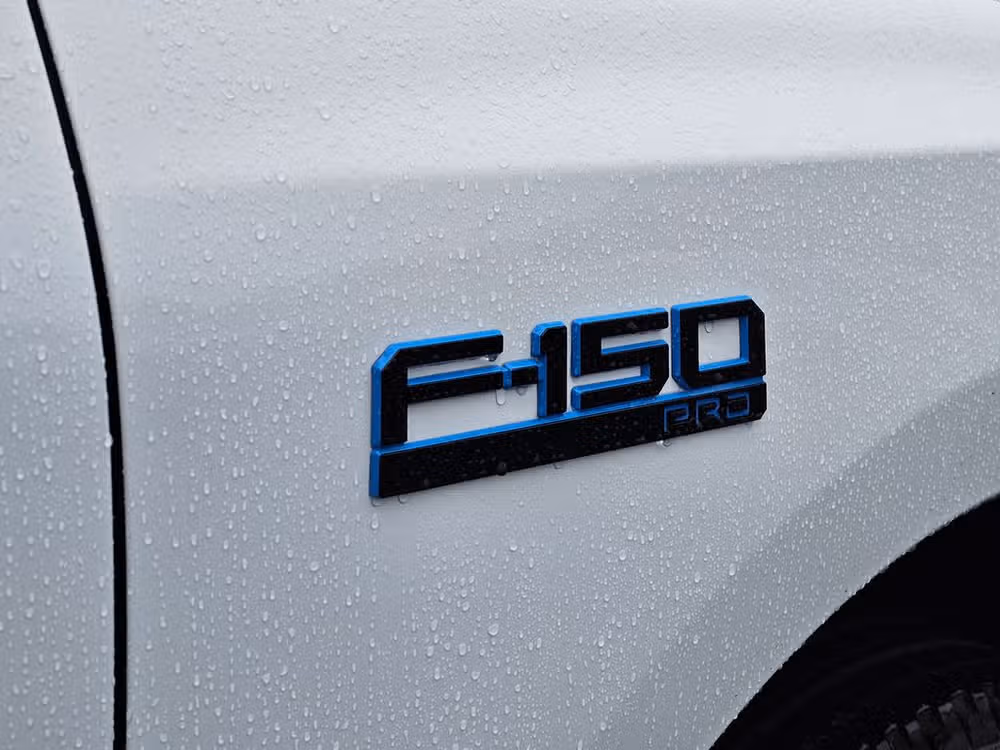2024 Ford F-150 Lightning Pro SuperCrew Image 12