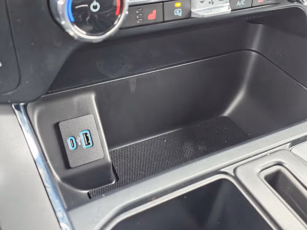 2024 Ford F-150 Lightning Pro SuperCrew Image 35