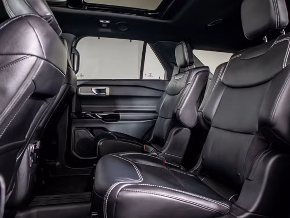 2023 Ford Explorer ST Image 19