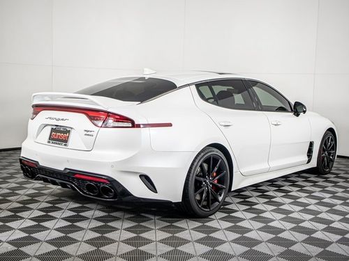 2022 Kia Stinger GT2 Lower Image 1