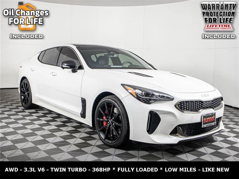 2022 Kia Stinger GT2 Upper Image 1