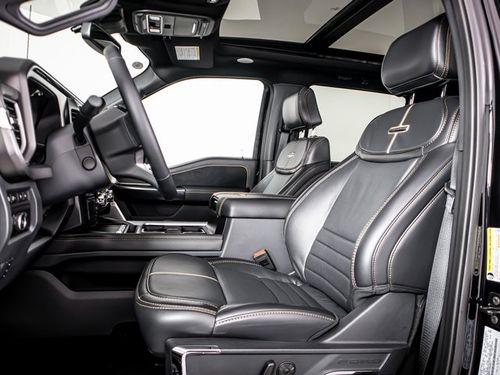 2024 Ford F-450 Super Duty Platinum Crew Cab Lower Image 2