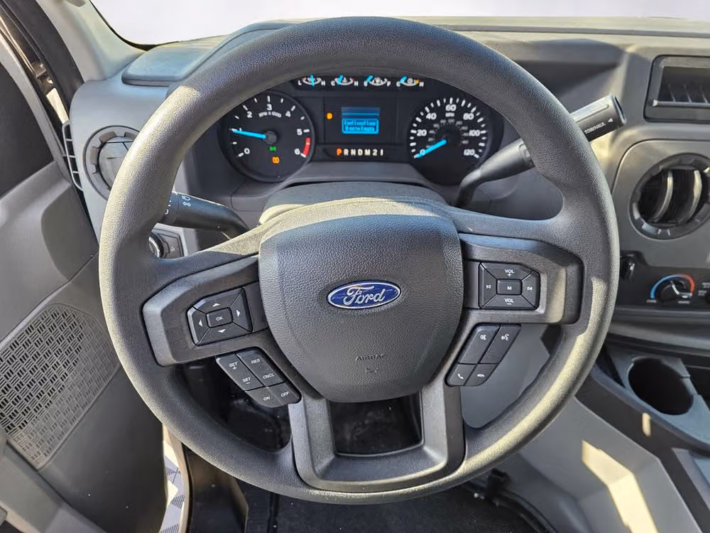 2025 Ford E-Series Base Commercial/Cutaway/Chassis Image 26