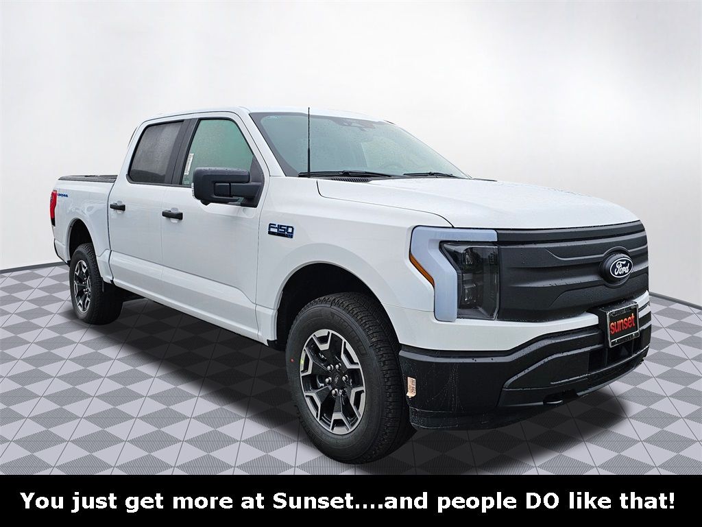 2024 Ford F-150 Lightning Pro's photo