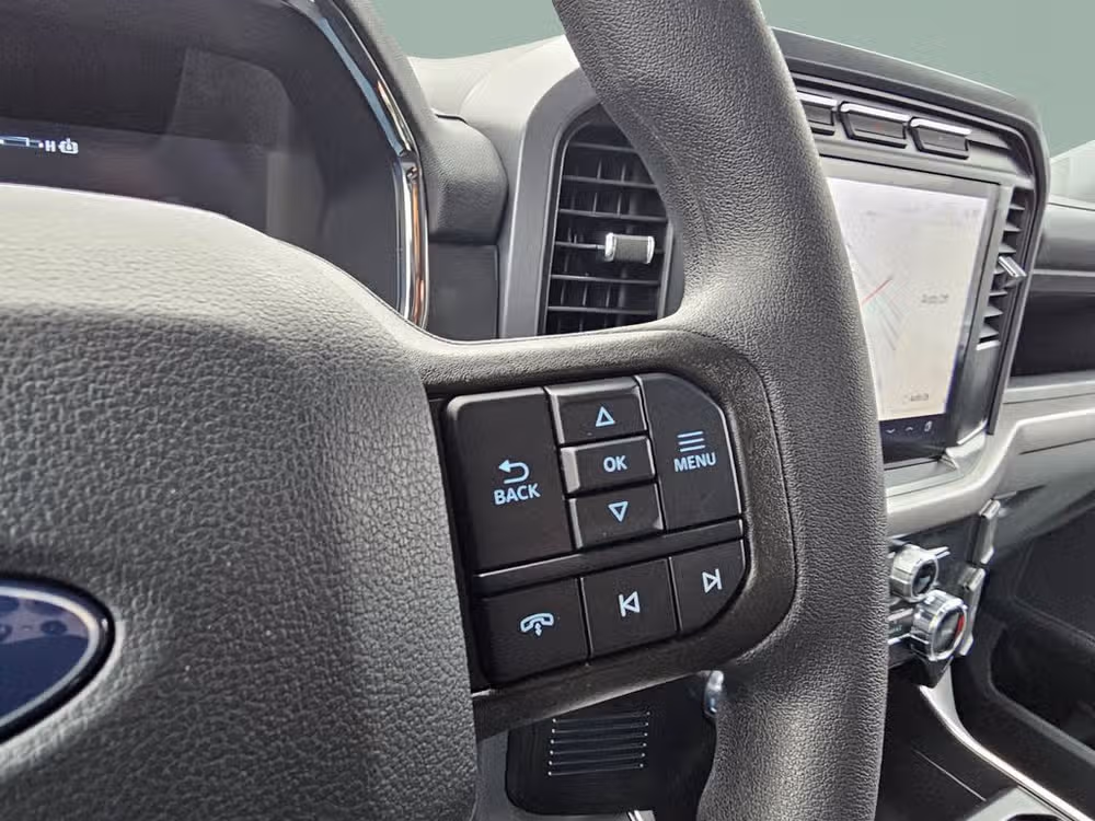 2024 Ford F-150 Lightning Pro SuperCrew Image 29