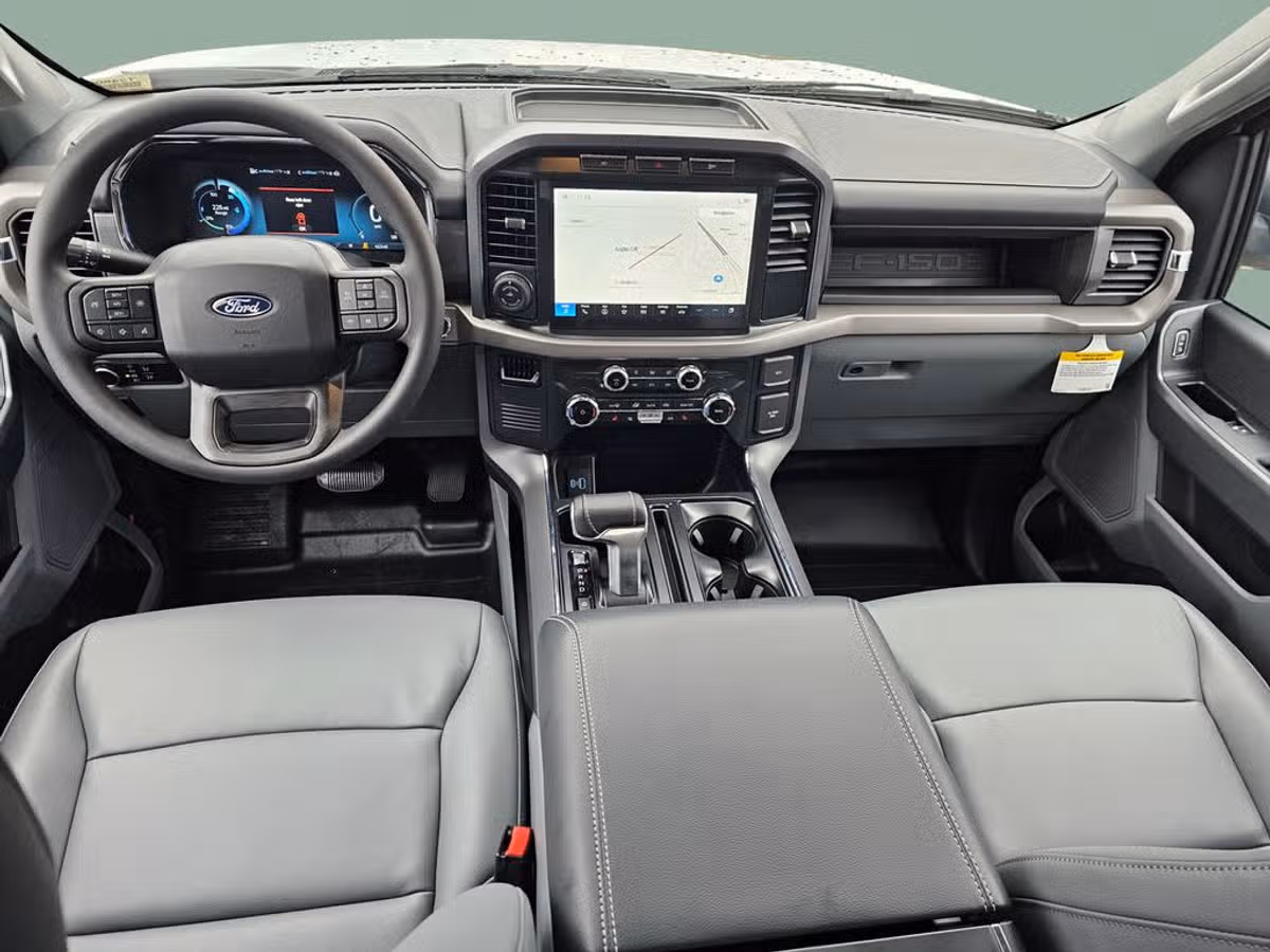 2024 Ford F-150 Lightning Pro SuperCrew Image 20