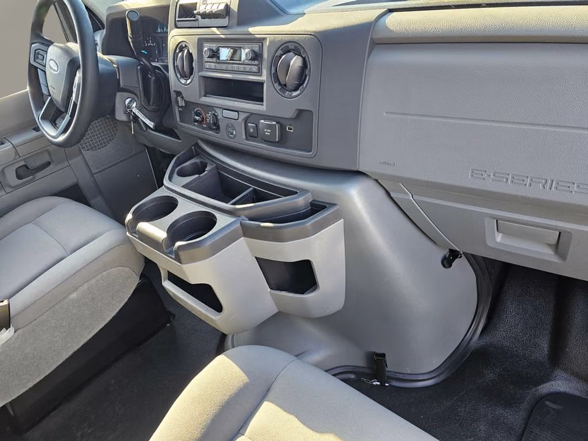 2025 Ford E-Series Base Commercial/Cutaway/Chassis Image 12