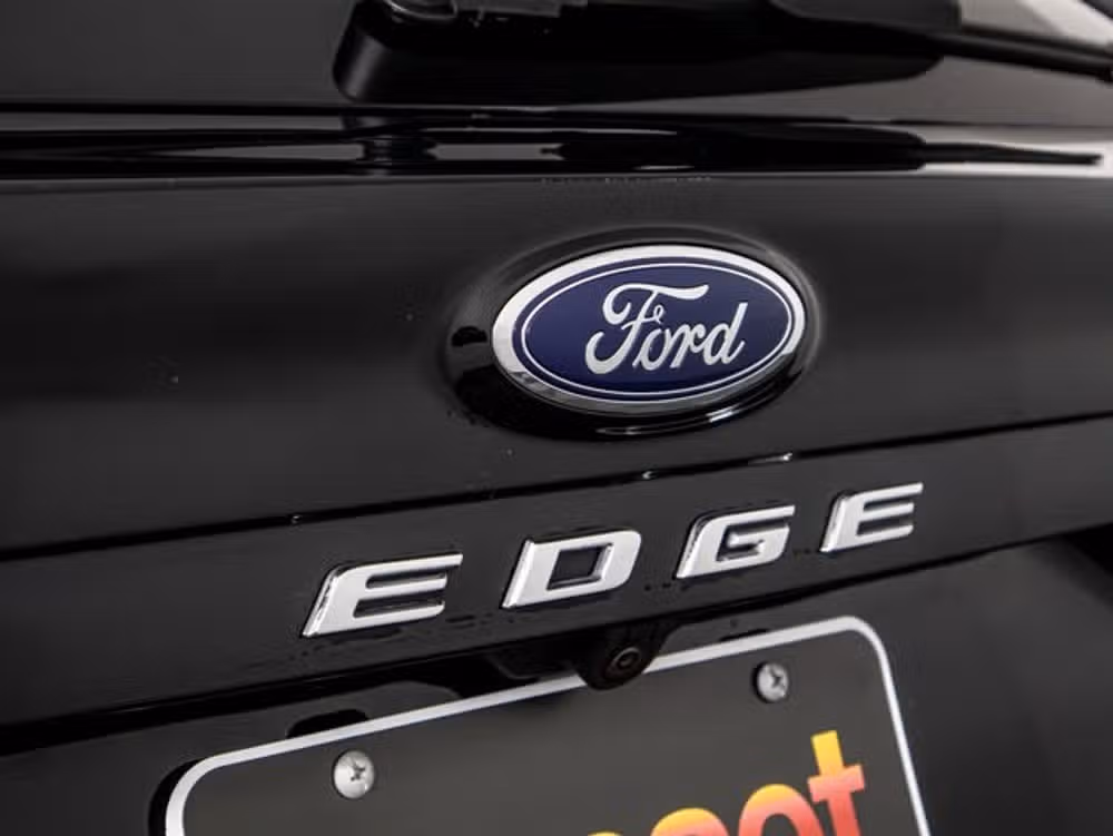 2023 Ford Edge Titanium Image 13