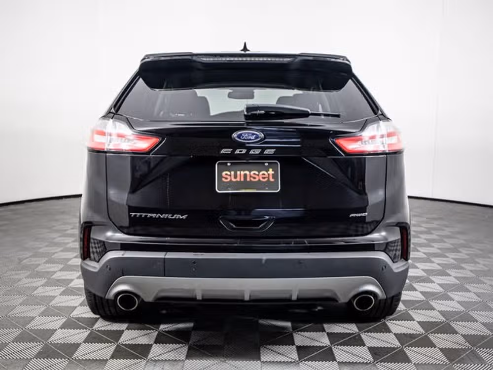 2023 Ford Edge Titanium Image 7