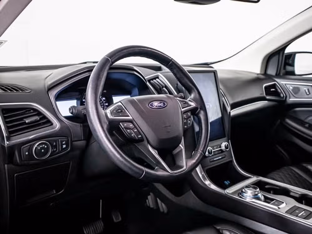 2023 Ford Edge Titanium Image 16