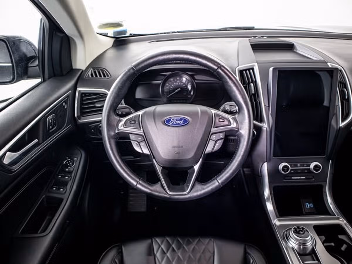2023 Ford Edge Titanium Image 18
