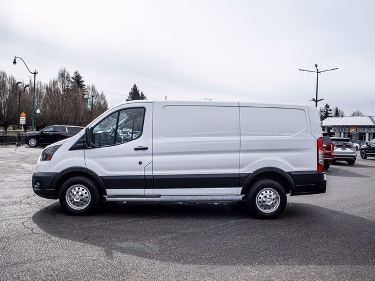 2023 Ford Transit 250 Cargo Image 6