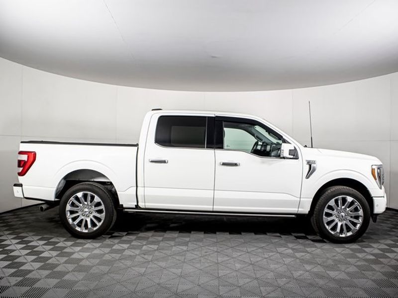 2022 Ford F-150 Limited SuperCrew Upper Image 2