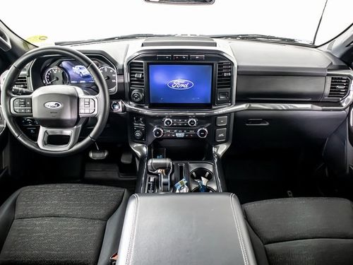 2022 Ford F-150 XLT SuperCrew Lower Image 3