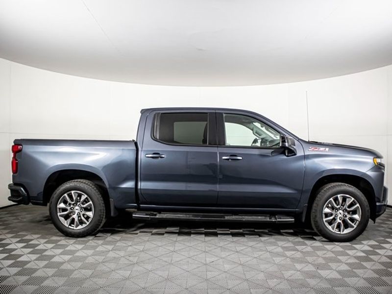 2021 Chevrolet Silverado 1500 RST Crew Cab Upper Image 2