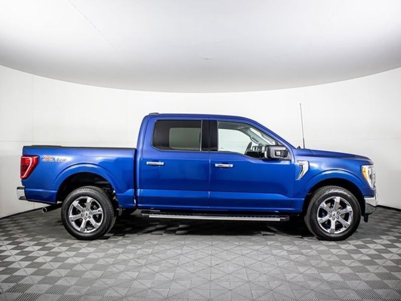 2022 Ford F-150 XLT SuperCrew Upper Image 2