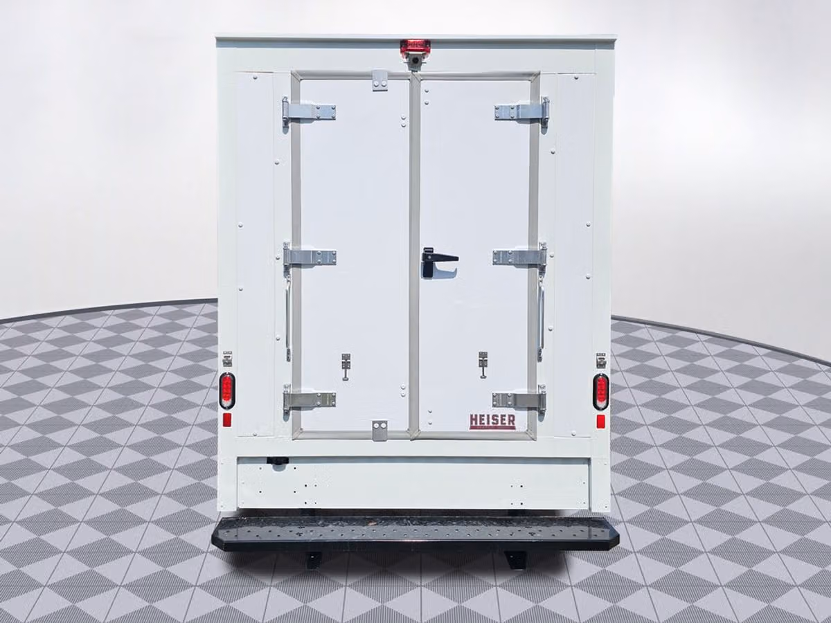 2026 Ford E-Series Base Commercial/Cutaway/Chassis Image 6