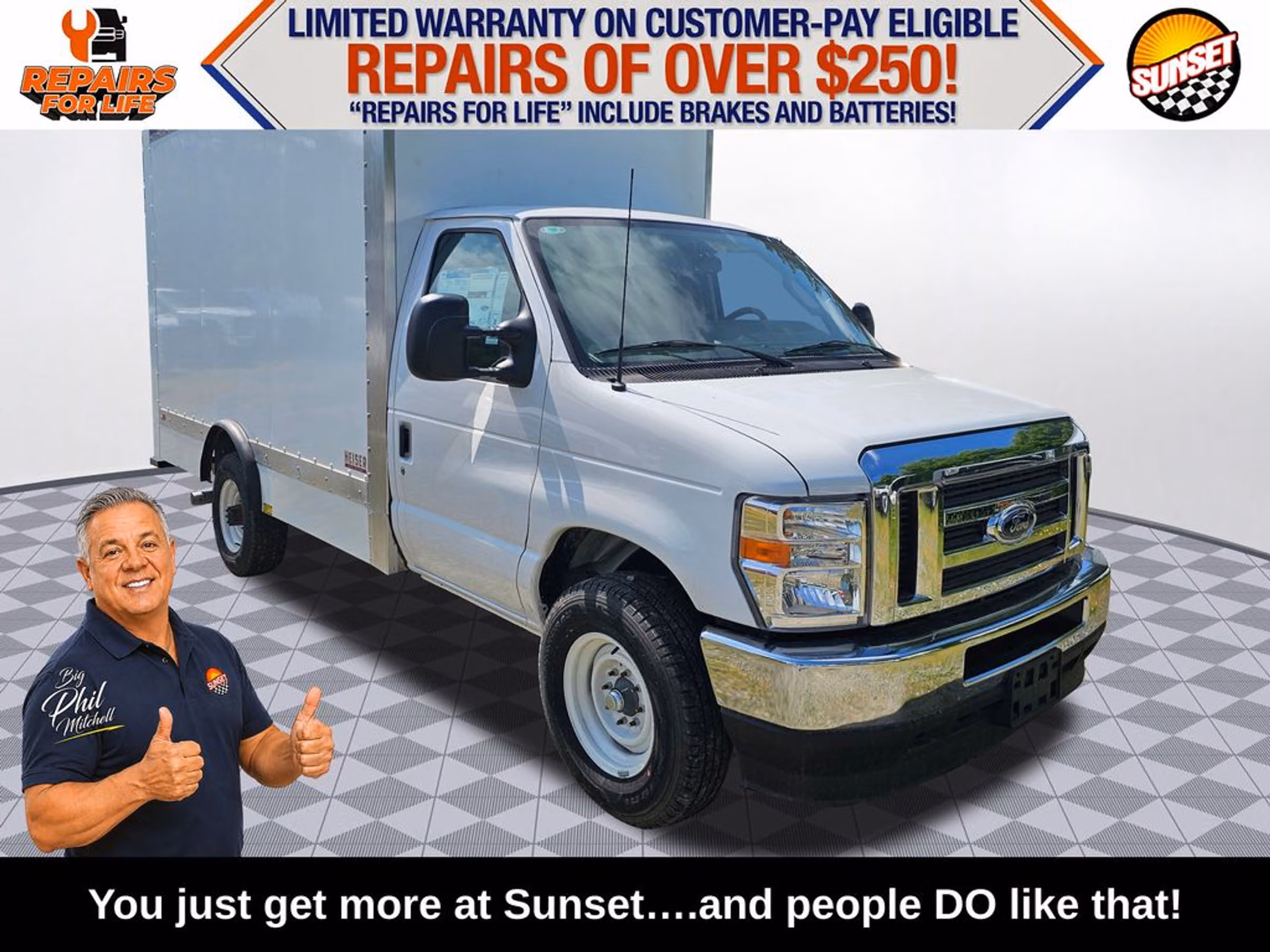 2026 Ford E-Series Base Commercial/Cutaway/Chassis Image 1