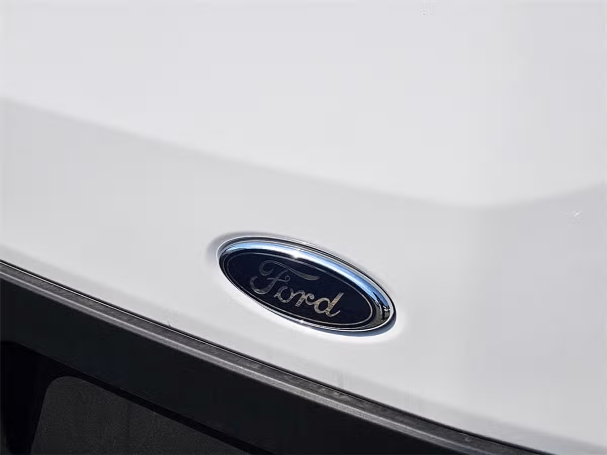 2025 Ford Transit 350 Extended Length Cargo Image 16