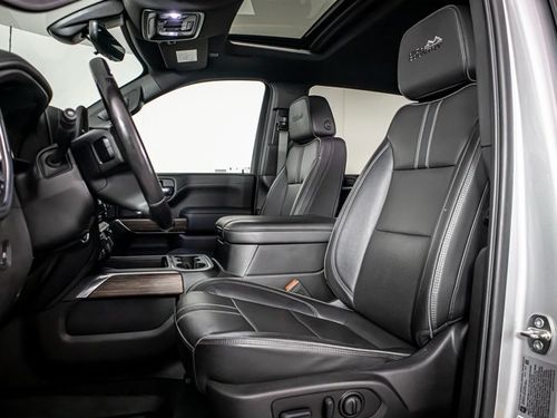 2023 Chevrolet Silverado 3500HD High Country Crew Cab Lower Image 2