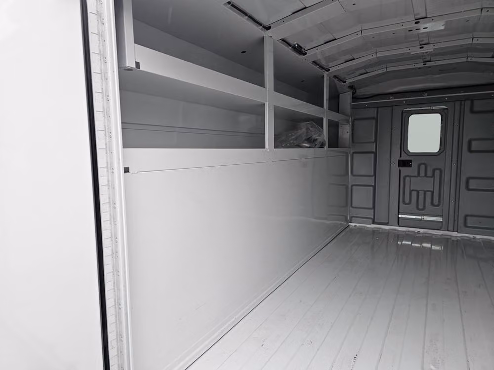 2024 Ford Transit Base Commercial/Cutaway/Chassis Image 21