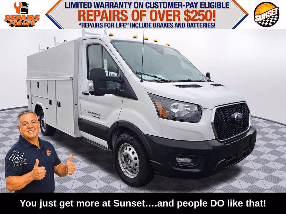 2024 Ford Transit Base Commercial/Cutaway/Chassis Image 1