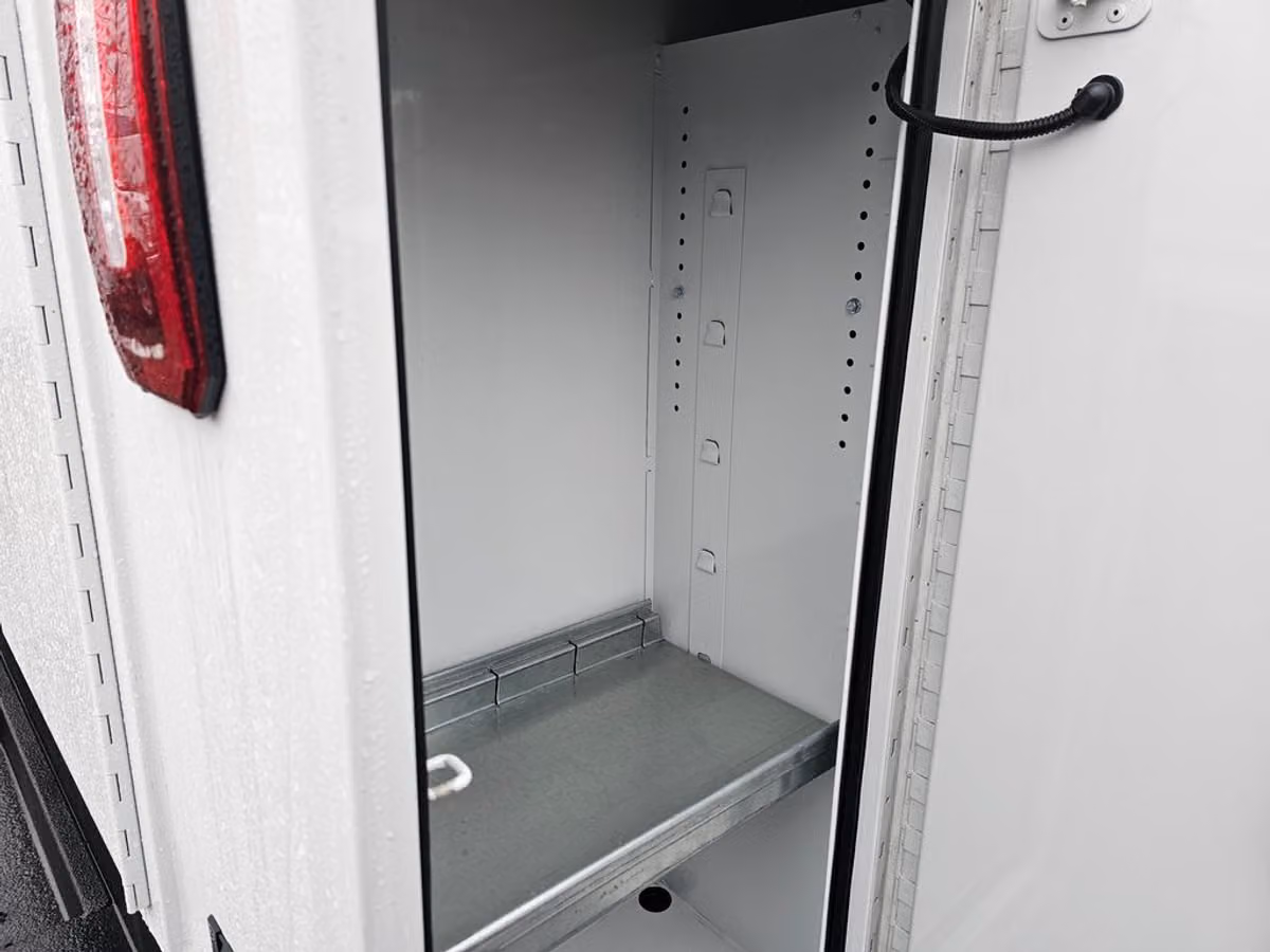 2024 Ford Transit Base Commercial/Cutaway/Chassis Image 17