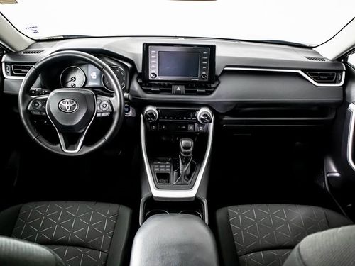 2021 Toyota RAV4 XLE Lower Image 3