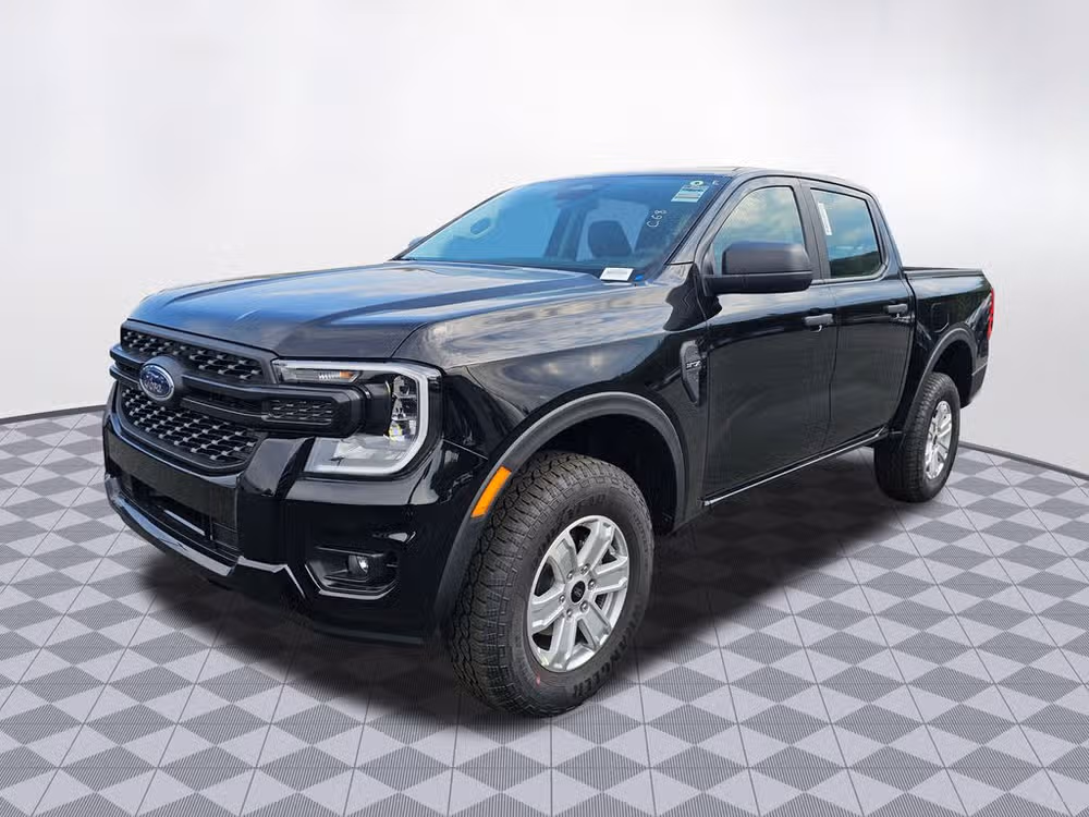 2025 Ford Ranger XL SuperCrew Lower Image 1