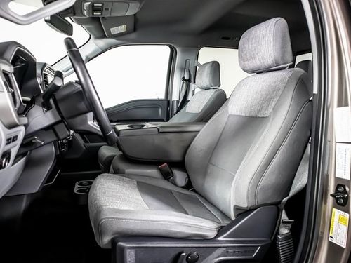 2022 Ford F-150 XLT SuperCrew Lower Image 2