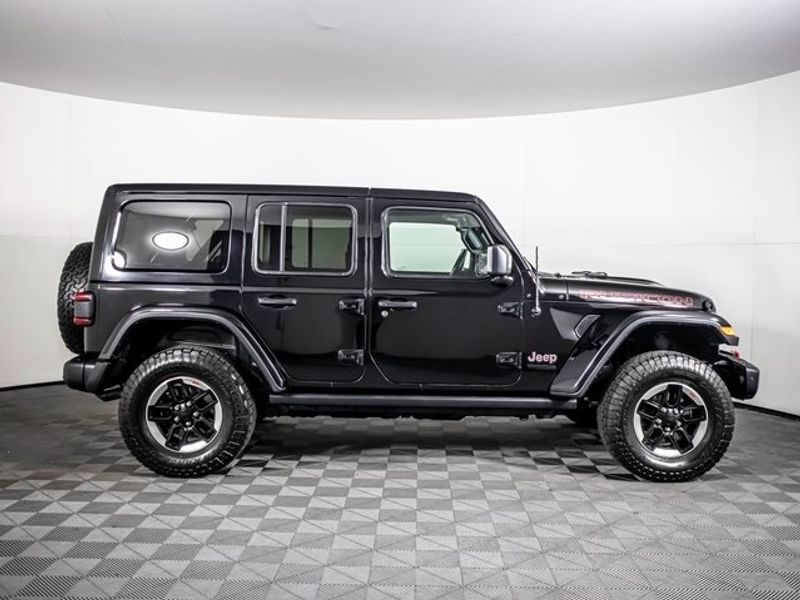 2019 Jeep Wrangler Unlimited Rubicon Upper Image 2