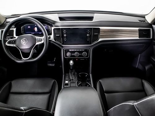 2021 Volkswagen Atlas V6 SEL Lower Image 3