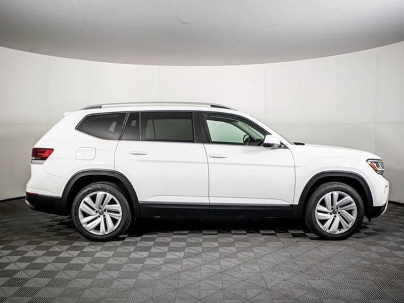 2021 Volkswagen Atlas V6 SEL Upper Image 2